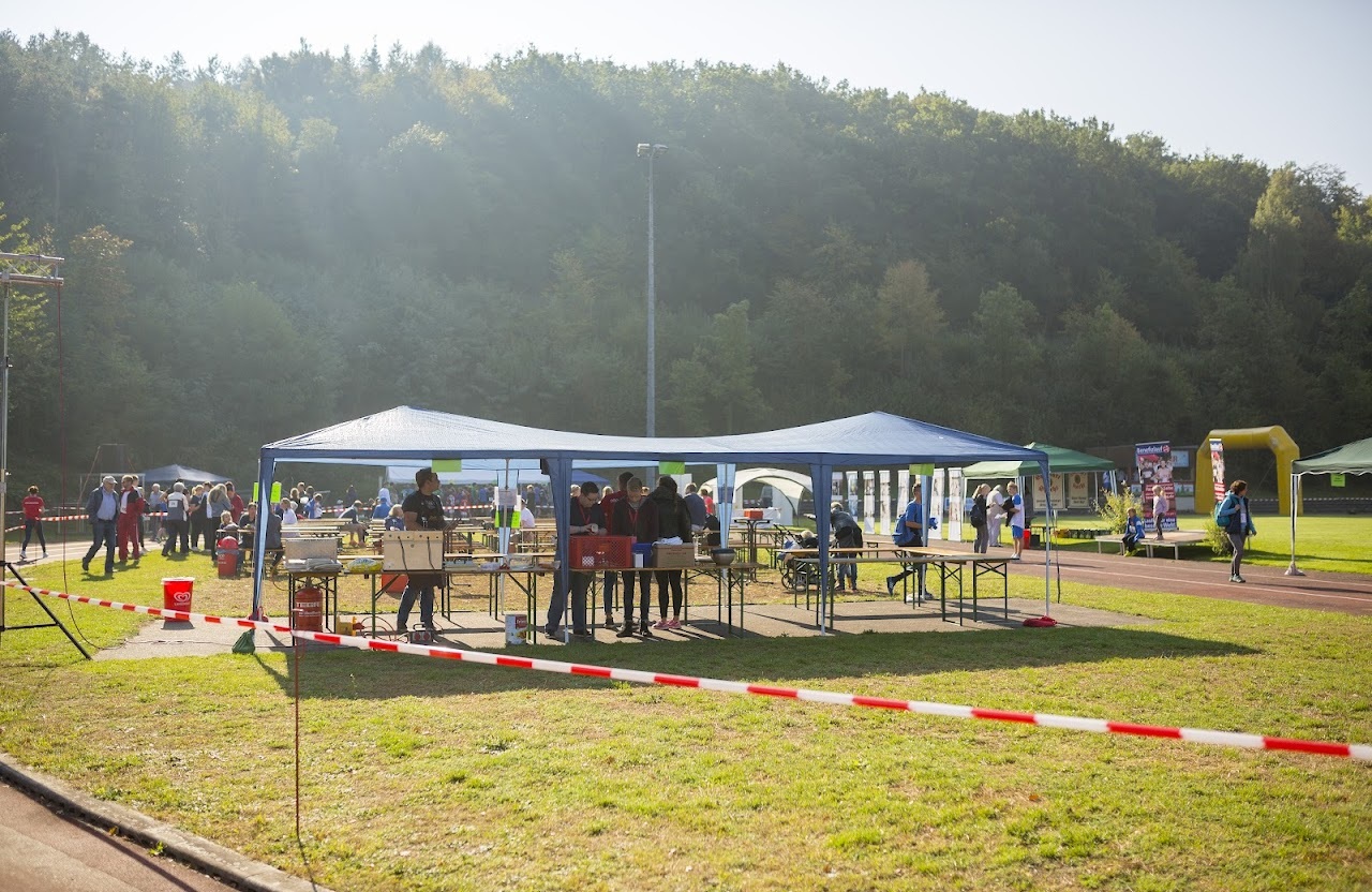 Bild vom 9. Benefizlauf im Jahr 2016. Dies ist das 125. Bild.